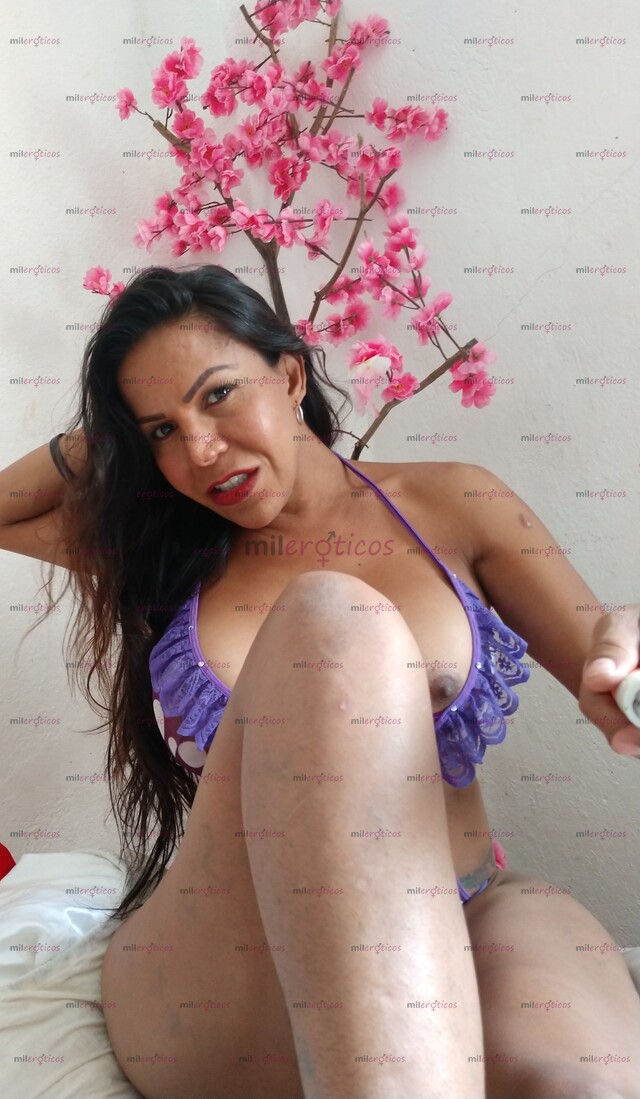 FOTOS DE BAMOS ADIVERTIRNOS ARE TODO LO QUE TÚ ME PIDAS . SOY COMPLASIENTE . ATENTA