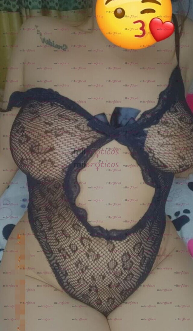 FOTOS DE ME VENGO A CHORROS MORBOSA Y PLACENTERA UNA DIABLITA EN LA CAMA