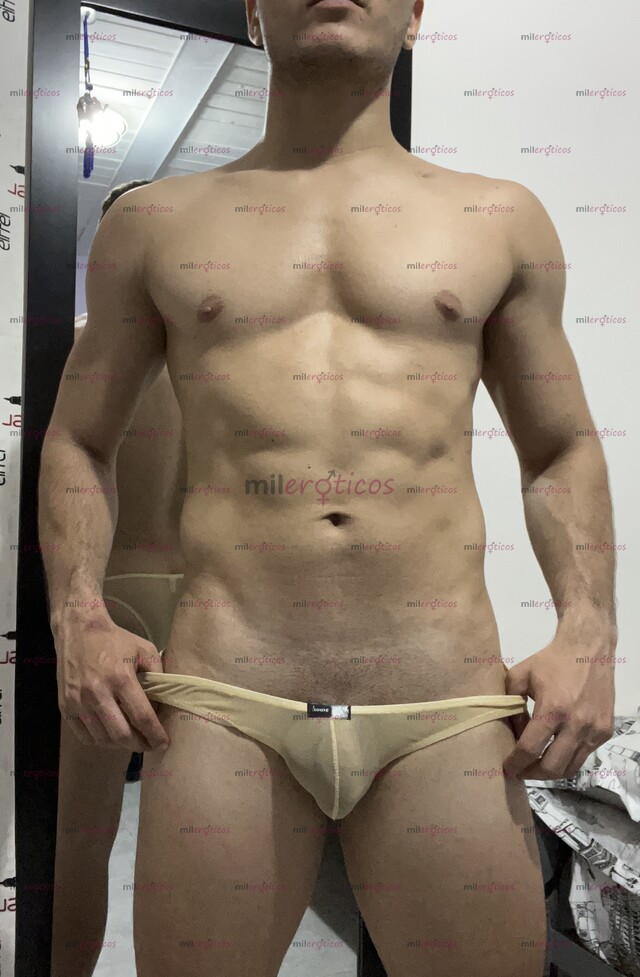 FOTOS DE ESCORT ATRACTIVO MASCULINO DOTADO ARDIENTE LECHERO EN TU CIUDAD