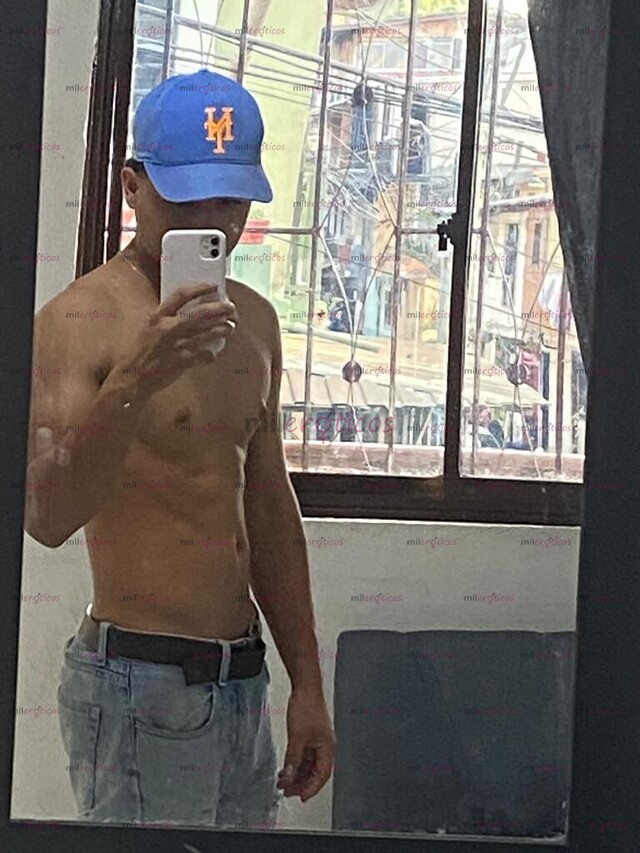 FOTOS DE MACX EL PAISITA LECHERO COMPLACIENTE SOLO REALIZO SERVICIOS VIRTUALES 100 %REAL