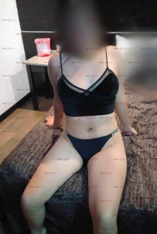 FOTOS DE $1400 HORA COMPLETA ILIMITADA..... $1400 ANDREA