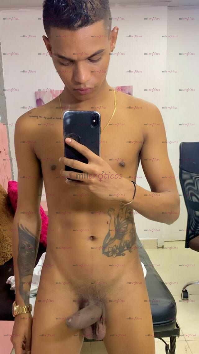 FOTOS DE CHICO COSTEÑO CALIENTE BIEN ARRECHO DELGADO BUENA VERGA VERSATL PAS