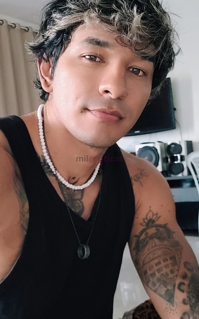 Amp ola me chamo pierre 1 73 m educado gentil com um papo inteligente e faco uma massagem incrivel so atendo mulheres amp local em condominio fechado...
