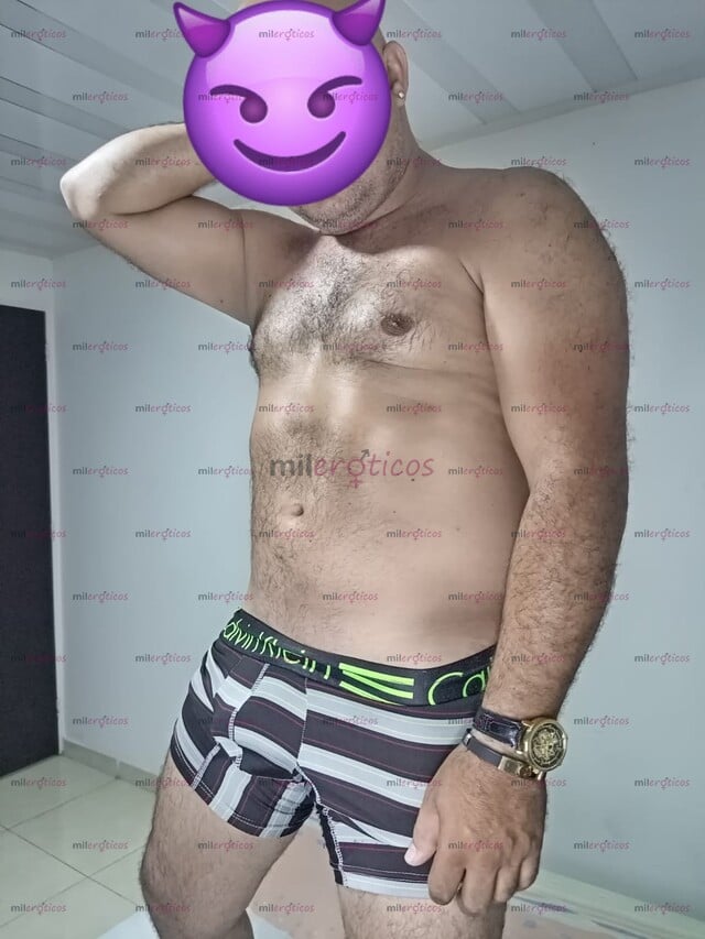 FOTOS DE CHARLY HOMBRE MADURO HETERO CON GANAS DE COMPLACERTE Y SOFIA ATENDEMOS PAREJAS