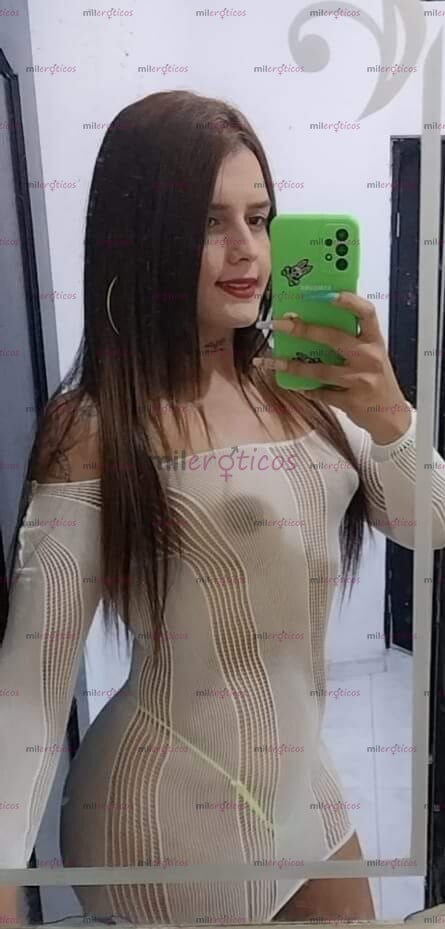 FOTOS DE SEXI TRANS FEMENINA CON BUENA ERECCIÓN BESO NEGRO