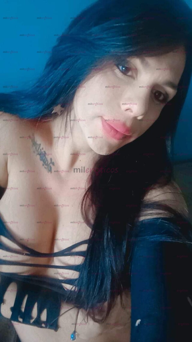 FOTOS DE BELLA,COMPLASIENTE CHICA CON UN MIEMBRO ERECTO AL TOCARTE CUERPO DE DIOSA CARA P