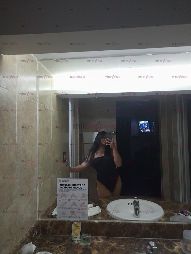 FOTOS DE RICA TRANNY, COQUETA, FEMININA Y CALIENTE TODO EL DIA.