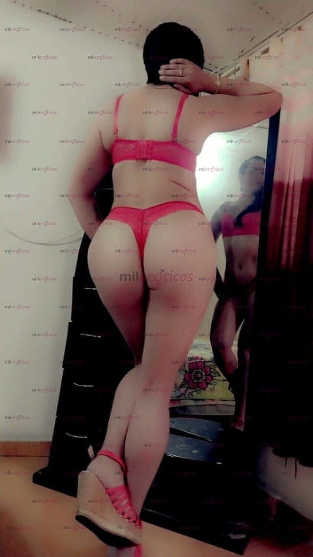 FOTOS DE ZARCA SEXI Y ERÓTICA ARDIENTE CACHONDA CON PIEL DE PORCELANA