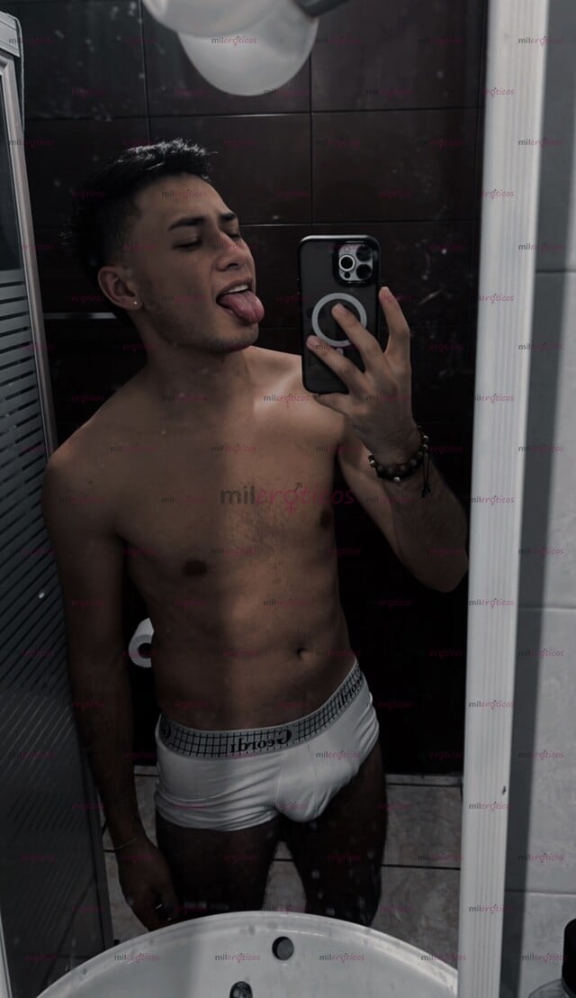 FOTOS DE COLOMBIANO MORBOSO DISPONIBLE PARA COMPLACERTE Y COGER , VENTA DE CONTENIDO