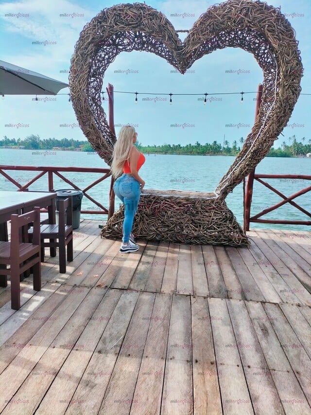 FOTOS DE COLOMBIANA ME ENCANTA EL ANAL, ME LA COMO TODA 69 DELICIOSO, CALL ME
