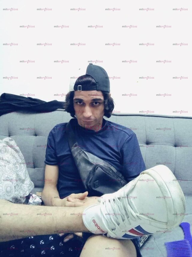 FOTOS DE VERGON FLACO Y PERVERTIDO TENGO GANAS DE PREÑARTE