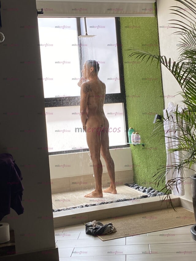 FOTOS DE NUEVO AQUÍ. LINDO, EDUCADO Y CON TEMA DE CONVERSACIÓN. I AM BLILINGÜAL.