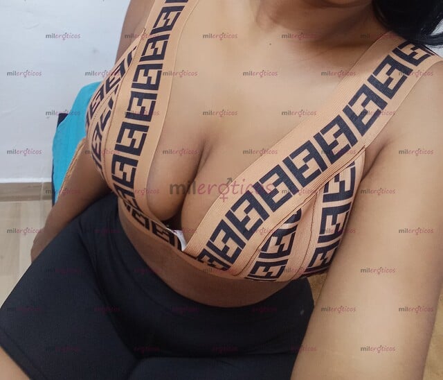 FOTOS DE LLEGO TU NEGRA RICA Y CALIENTICA VEN QUE TE ESTOY ESPERANDO CON MUCHAS GANAS