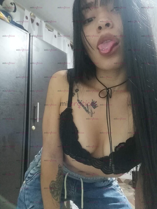 FOTOS DE NIA HERMOSA PAISA CON JUGUETES Y LENCERIA..ACEITES VEN Y DELEITATE CONMIGO