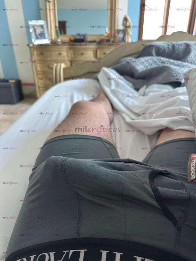 FOTOS DE CHICO PASIVO, TWINK Y FETICHISTA, DISPUESTO A CUMPLIR TUS FANTASÍAS