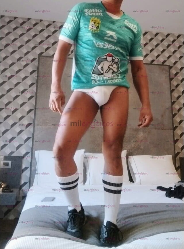 FOTOS DE VATO MORENO TIPO CHACAL CULEADOR, BUENA VERGA Y CULO DISPUESTO A COMPLACERTE