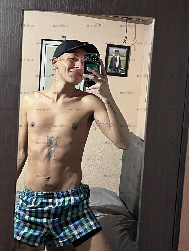 FOTOS DE JOVEN COMPLACIENTE, 21 AÑOS. DISPUESTO A TODO