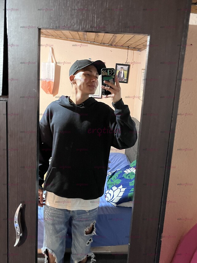 FOTOS DE JOVEN COMPLACIENTE, 21 AÑOS. DISPUESTO A TODO