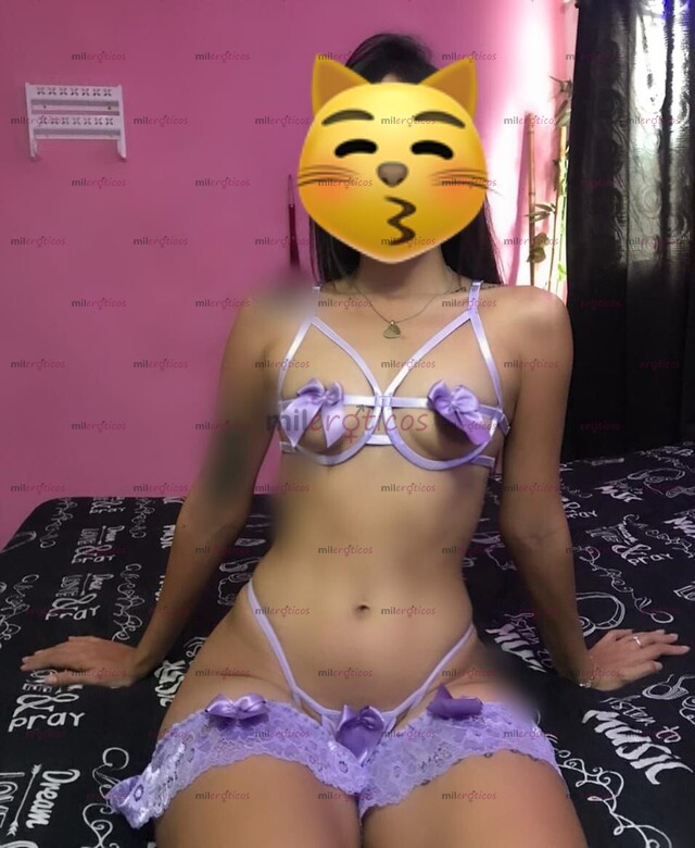 FOTOS DE LUNA JOVENCITA DE 19 AÑOS CON GANAS DE MUCHO SEXO VEN APROVARME