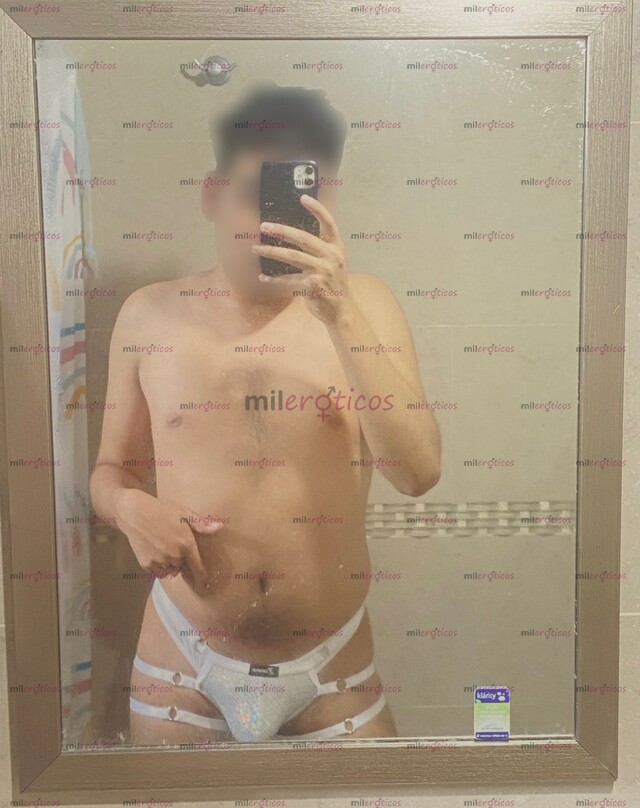 FOTOS DE JOVEN RICO NALGÓN DISPONIBLE PARA CABALLEROS .. SERVICIO A DOMICILIO
