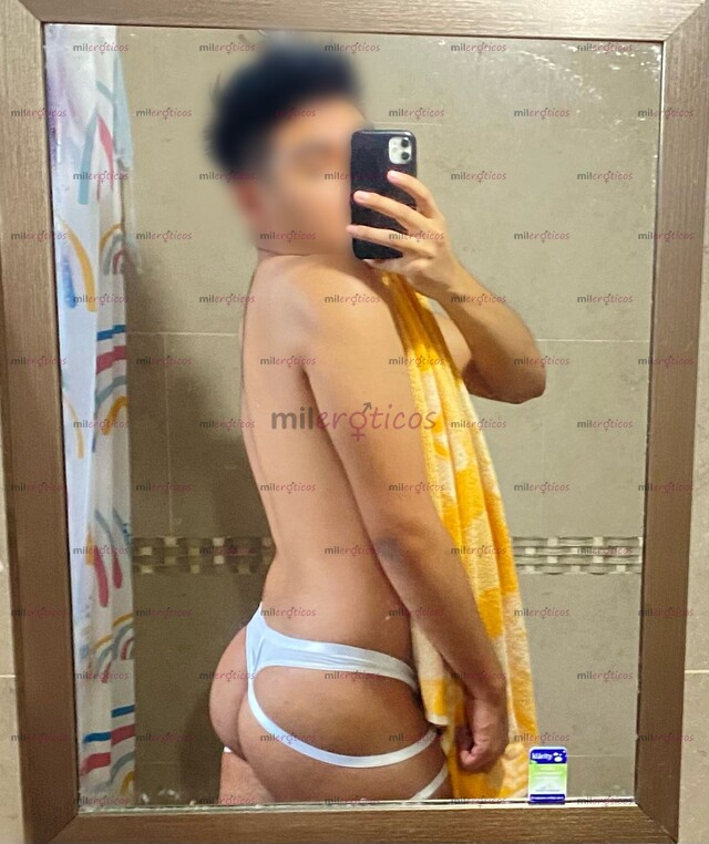FOTOS DE JOVEN RICO NALGÓN DISPONIBLE PARA CABALLEROS .. SERVICIO A DOMICILIO