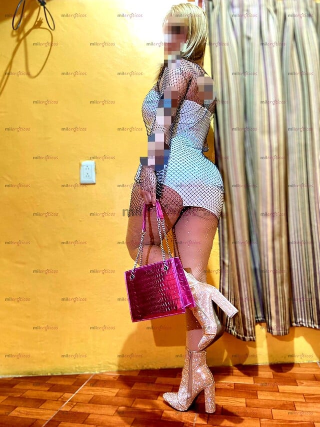 FOTOS DE DIVINA ARGENTINA RUBIA CON UNA SILUETA ESPECTACULAR Y CUERPO DE DIOSA