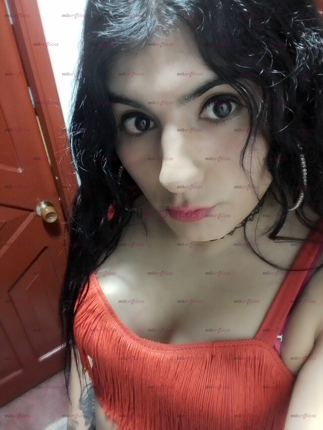 FOTOS DE ESTO ES UNA VERDADERA TRANS FEMENINA CON SENOS NATURALES BUENA COLA ANAL FULL