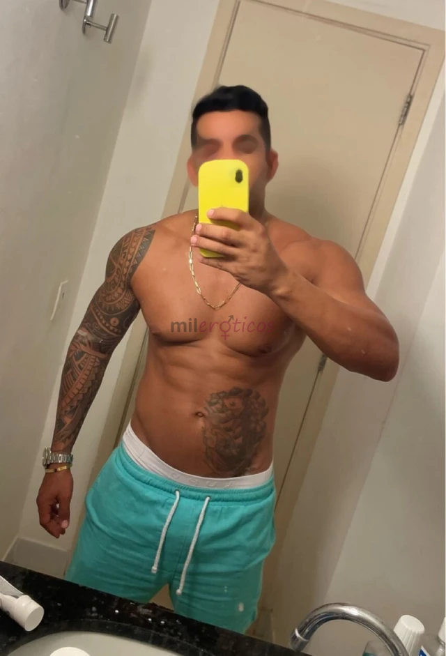 Me chamo guilherme fontes 100 de sigilo e discricao no meu atendimento e tambem sempre guardo os segredos dos meus clientes fotos 100 naturais sem edi...
