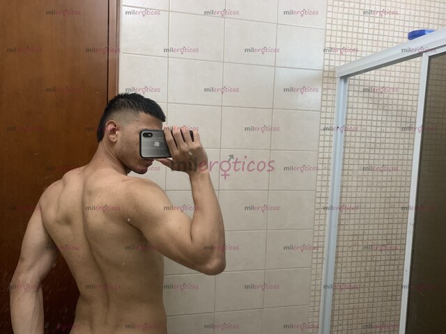 FOTOS DE CHICO HOT, VERSÁTIL PASIVO BASTANTE RESERVADO Y VARONIL.