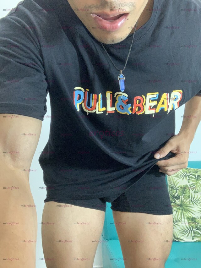 FOTOS DE CHICO HOT, VERSÁTIL PASIVO BASTANTE RESERVADO Y VARONIL.