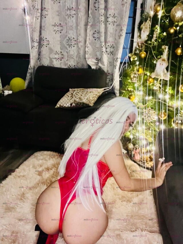 FOTOS DE RUBIA PUTONA DISPUESTA A SACARTE TODA LA LECHE Y CON LA MEJOR VAGINA