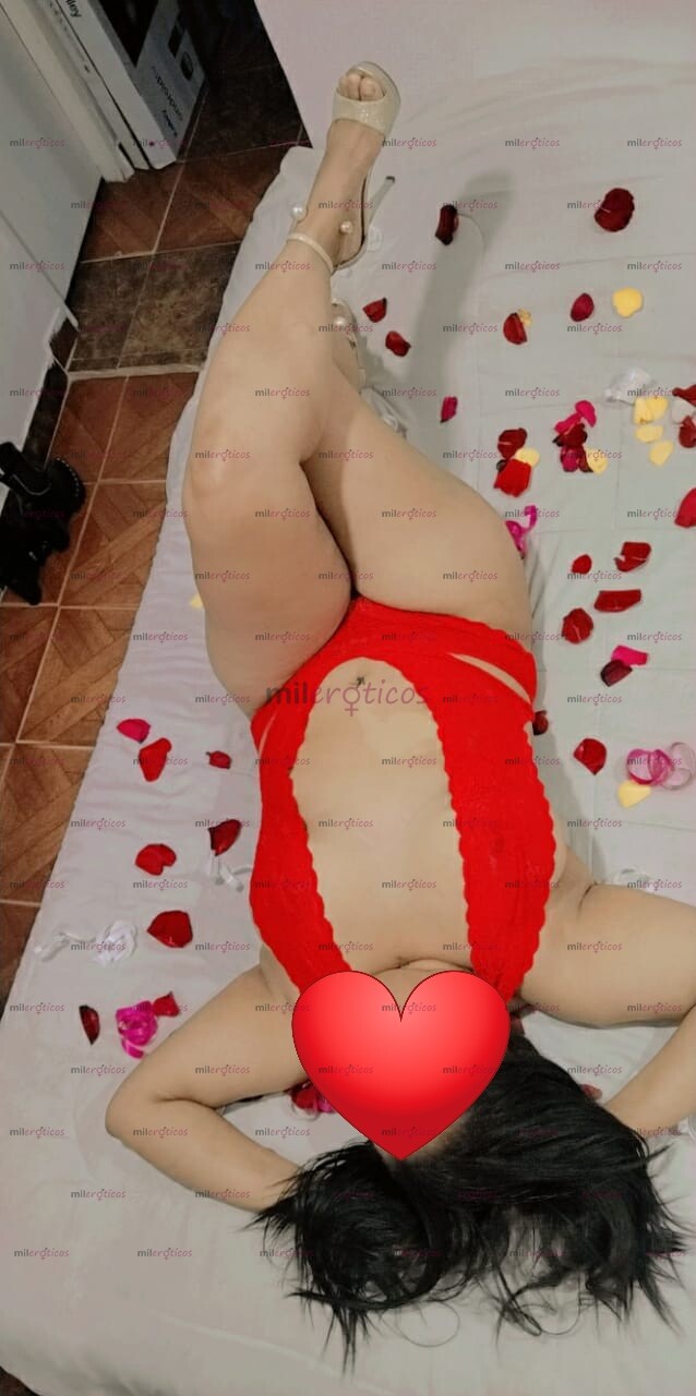 FOTOS DE SARA COSTEÑA ARDIENTE Y APACIONADA PARA TII CALIENTE Y MOJADITA VEN Y DISFRUTA
