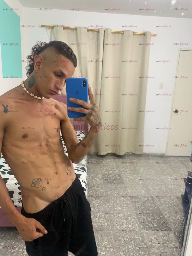 FOTOS DE SOY ESTIVEN VÉLEZ , VERGÓN , 23CM PARA TI