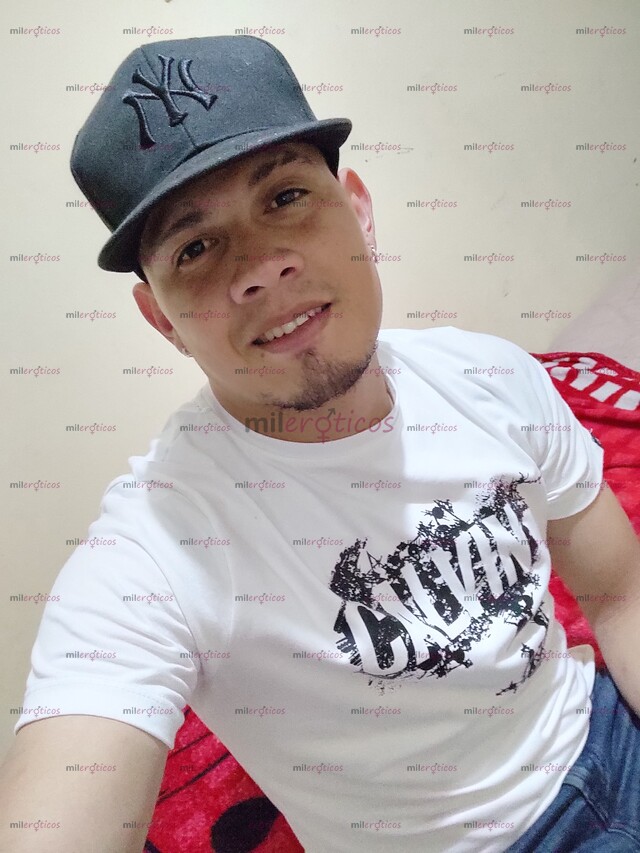 FOTOS DE CHICO ATRACTIVO CON BASTANTE POTENCIAL 100%HETERO