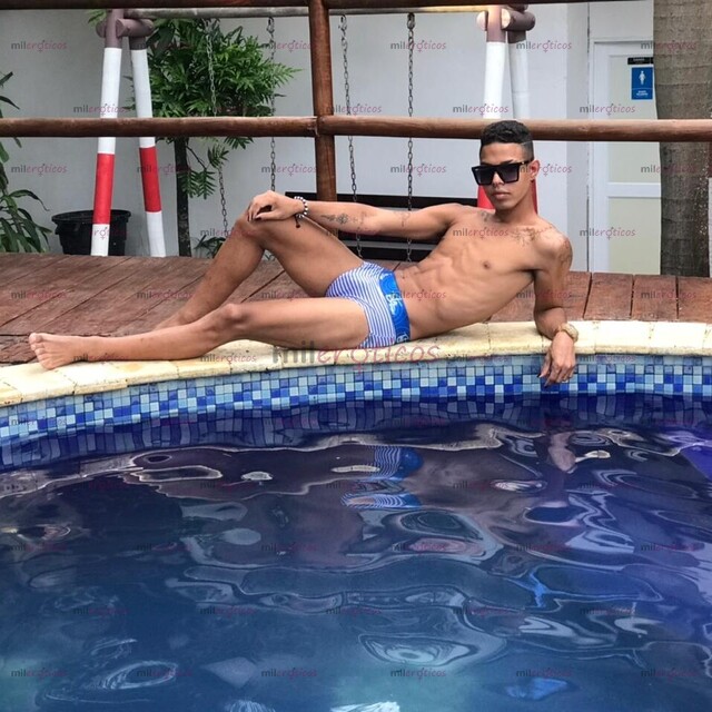FOTOS DE CHICO LATINO SEXY Y MUY CALIENTE NUEVO EN LA CIUDAD