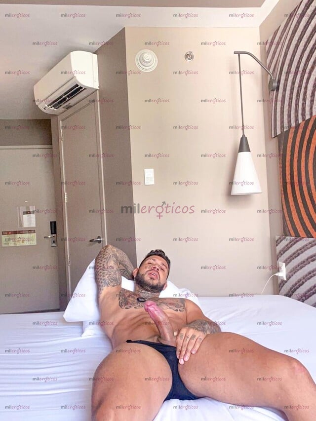 FOTOS DE SCORT COLOMBIANO ACTIVO Y VARONIL POR POCOS DIAS EN TU CIUDAD !!