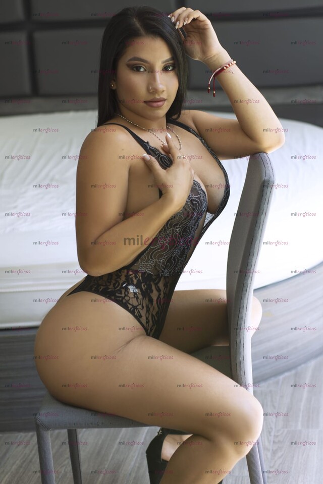 FOTOS DE JOHANA TU COMPAÑÍA PERFECTA 20 AÑOS HERMOSA COLOMBIANA