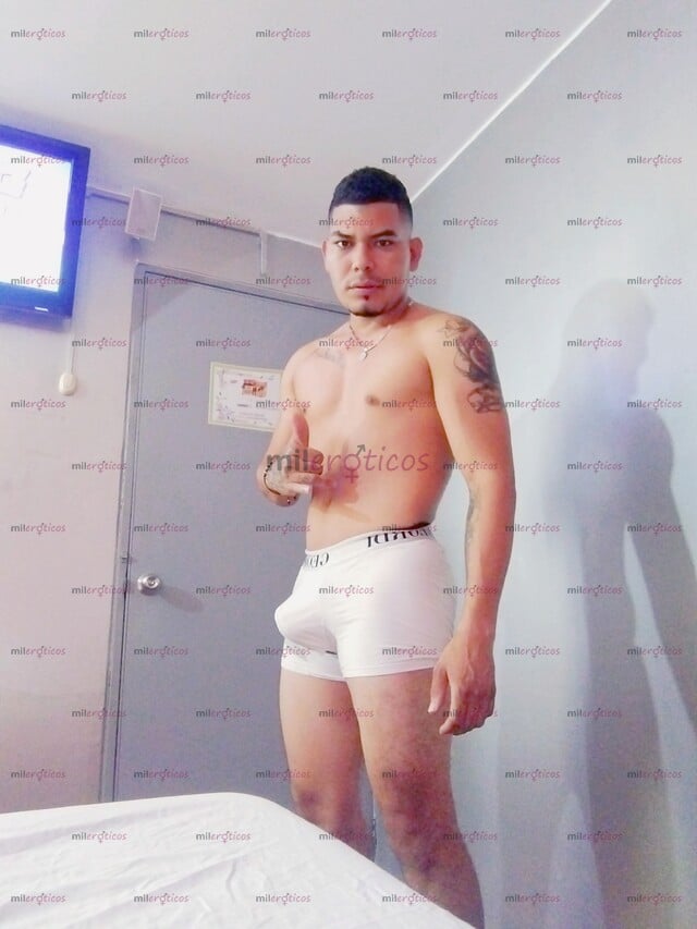 FOTOS DE DESPAMPANANTE MACHO COSTEÑO CON RICA VERGA LECHERA, 100% ACTIVO FOTOS REALES
