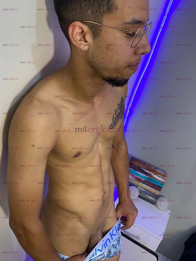 FOTOS DE CHICO UNIVERSITARIO RECIÉN LLEGADO DE PEREIRA 3105379562