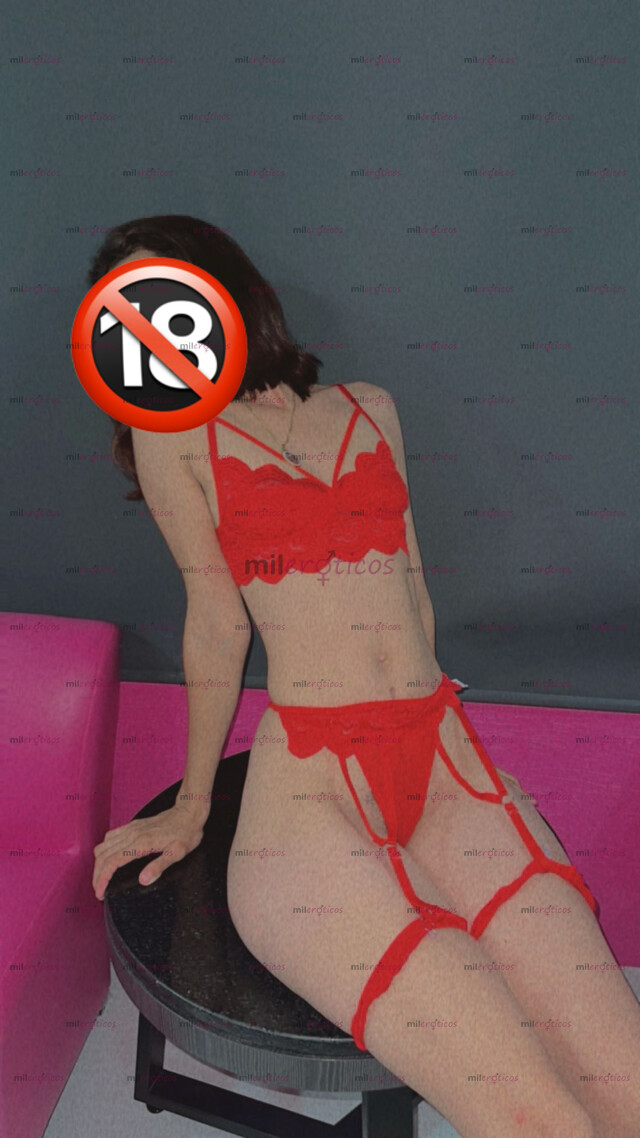 FOTOS DE UNA NENA NAUTIC DELGADA CON UNAS CURVAS PRONUNCIADAS QUE TE HARÁN PERDER EL CONT