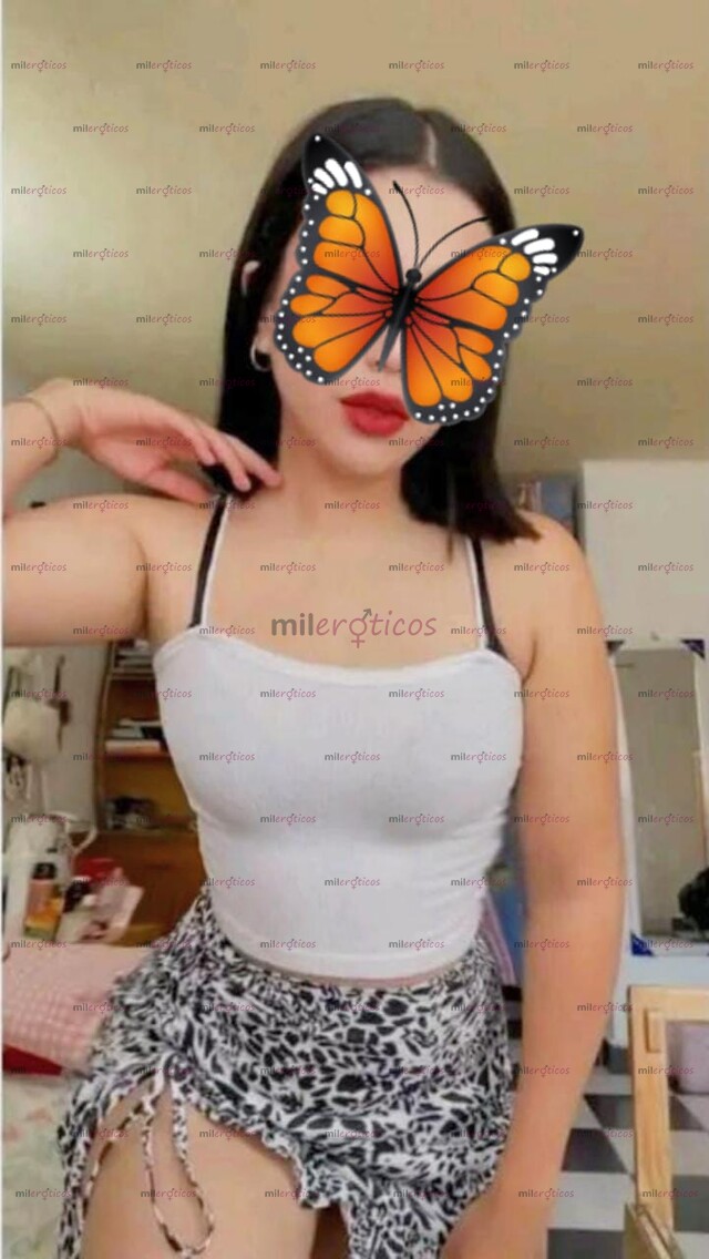 FOTOS DE SANDY CACHONDA, FALQUITA Y MUY COMPLACIENTE.