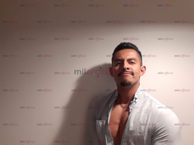 FOTOS DE MACHO VARONIL, CUERPO Y CULO DURO. MUSCLE FETISH PASIVO