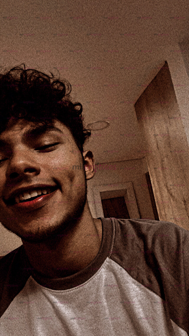 FOTOS DE JOVEN 19CM DURA CALIENTE VERSÁTIL CON SITIO