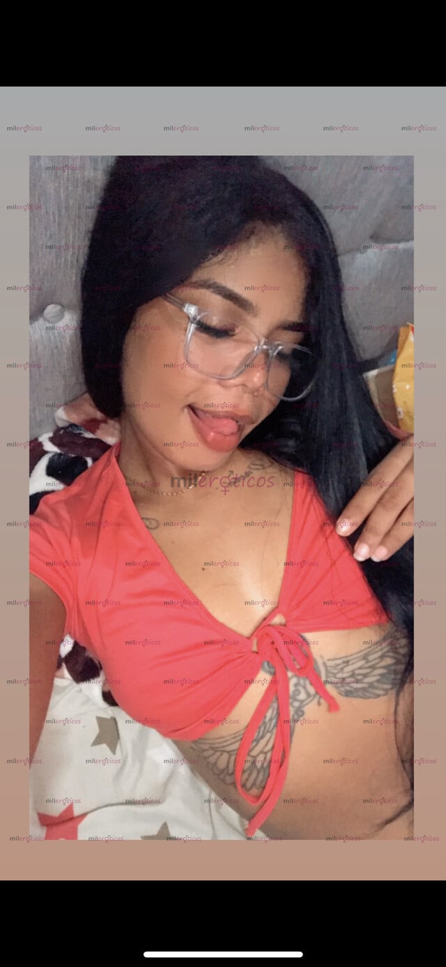 FOTOS DE HOLA& MIS AMORES UN GUSTO SALUDARLES, MI NOMBRE SOFIASOY UNA MORENA HERMOSA