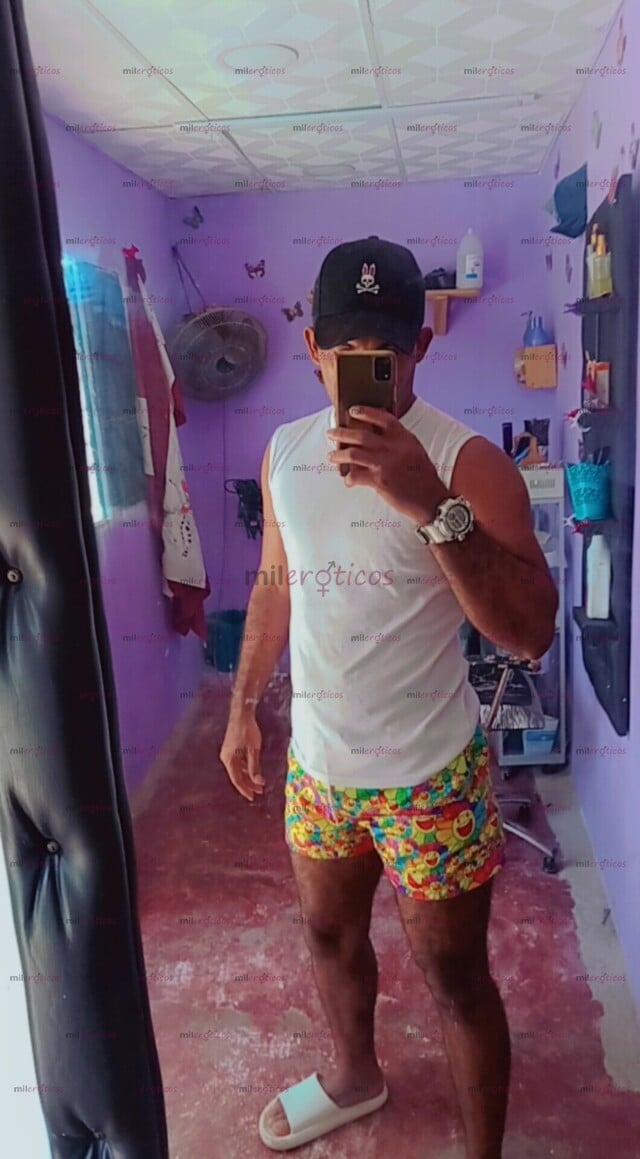 FOTOS DE MORENO NUEVO EN LA CIUDAD,ADICTO AL SEXO, CON 21 CM PARA TUS GUSTOS
