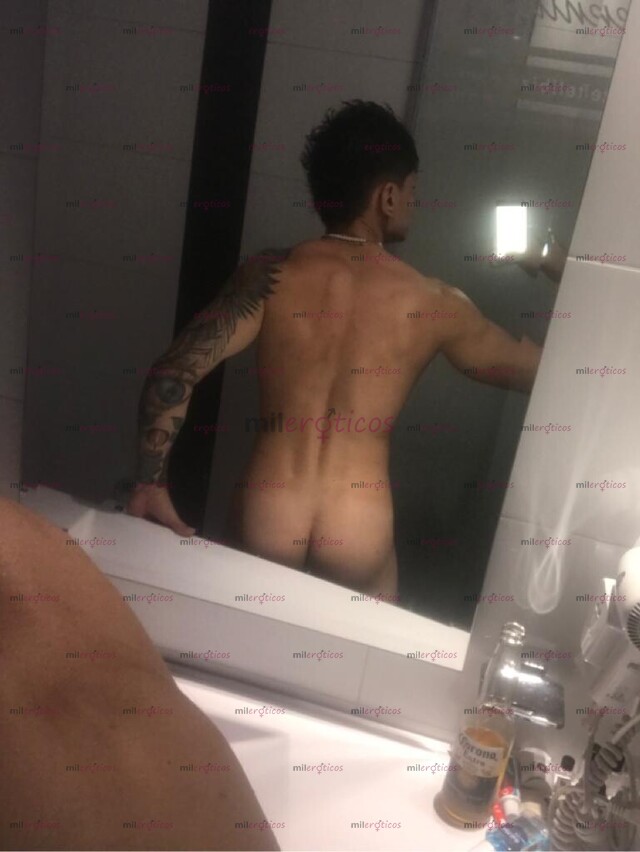 FOTOS DE 100% HETERO EXCLUSIVO DISPUESTO A COMPLACER MUJERES Y PAREJAS. MENTE ABIERTA.