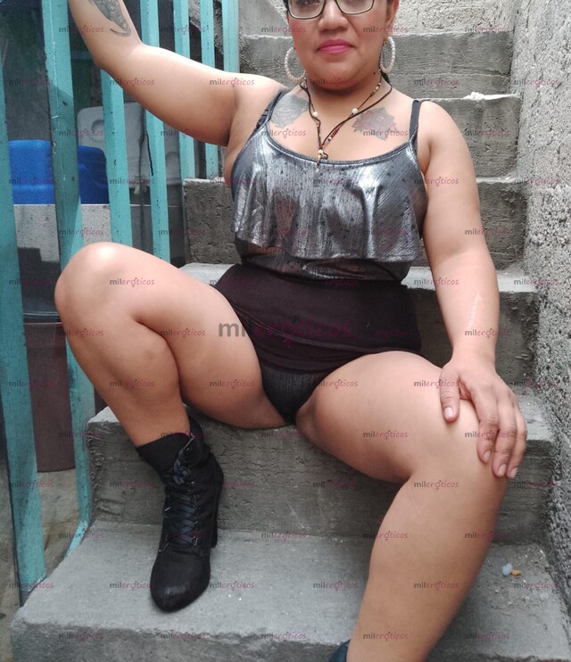 FOTOS DE SOY UNA CHICA BONITA, NALGONA Y MUY COMPLACIENTE