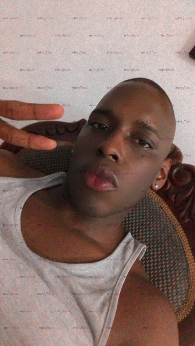 FOTOS DE SOY UN CHICO DISPUESTO A. TODO. A DISFRUTAR