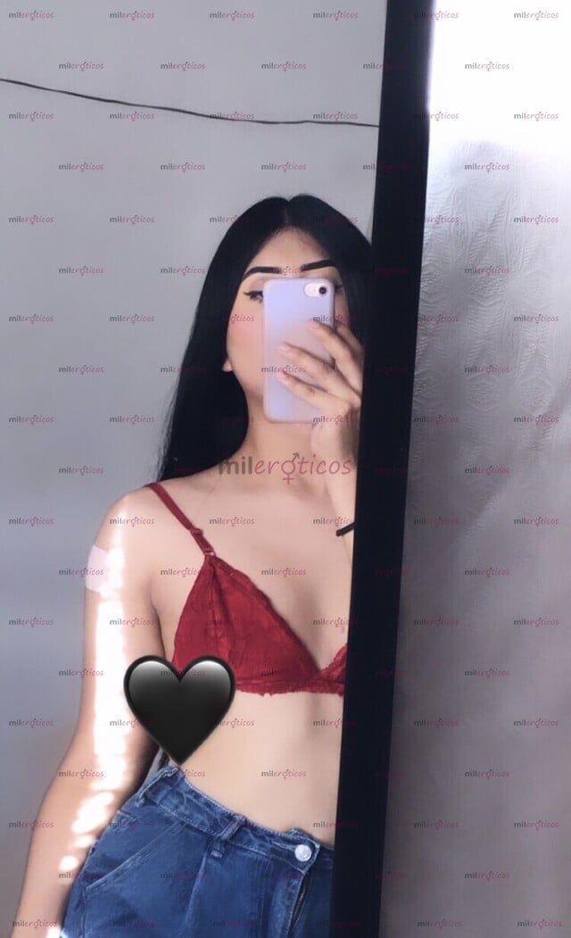 FOTOS DE ÚNICOS DÍAS EN LA CIUDAD EL ROSTRO Y EL CUERPO MÁS JOVEN DE EL PORTAL