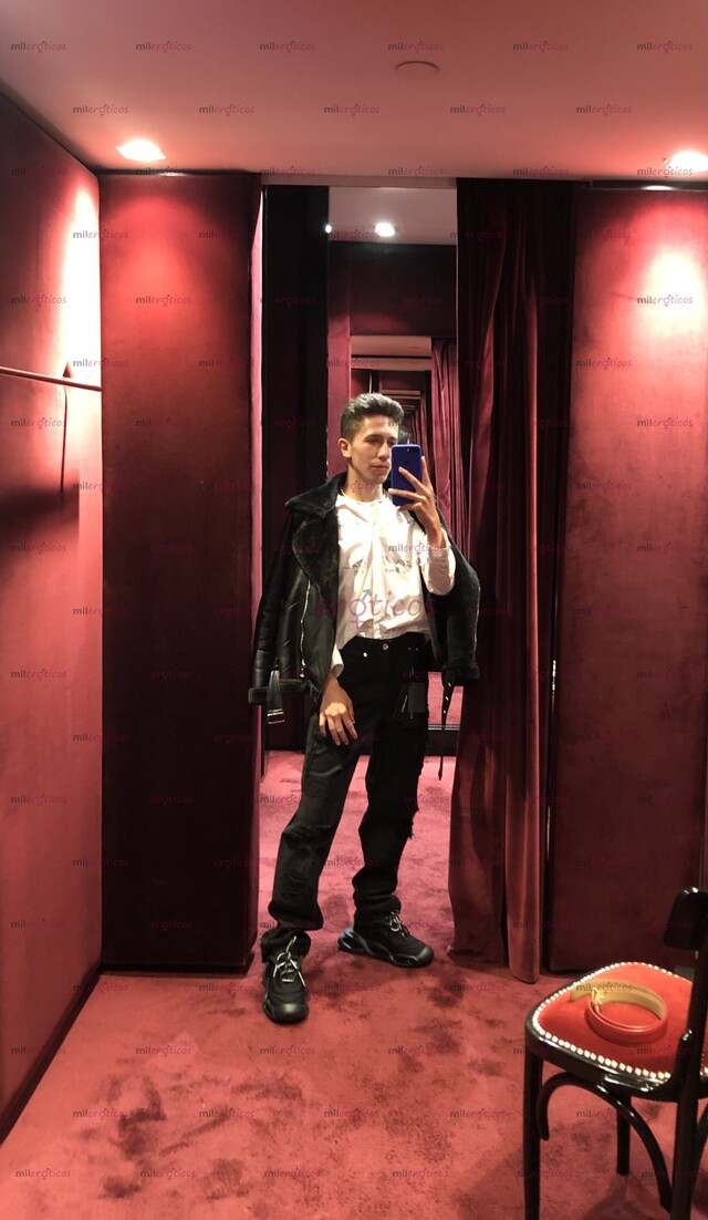 FOTOS DE SOY DELGADO ABIERTO A CUALQUIER TIPO DE PLANES